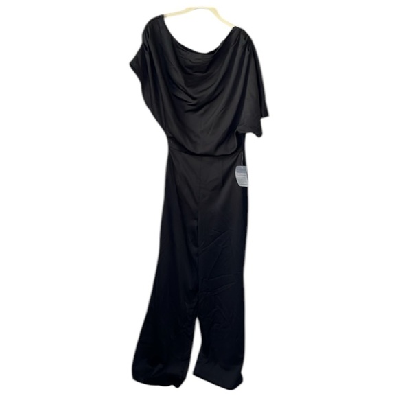 Elliatt Amari Satin Off The Shoulder Jumpsuit Size XS In Black - Picture 7 of 16